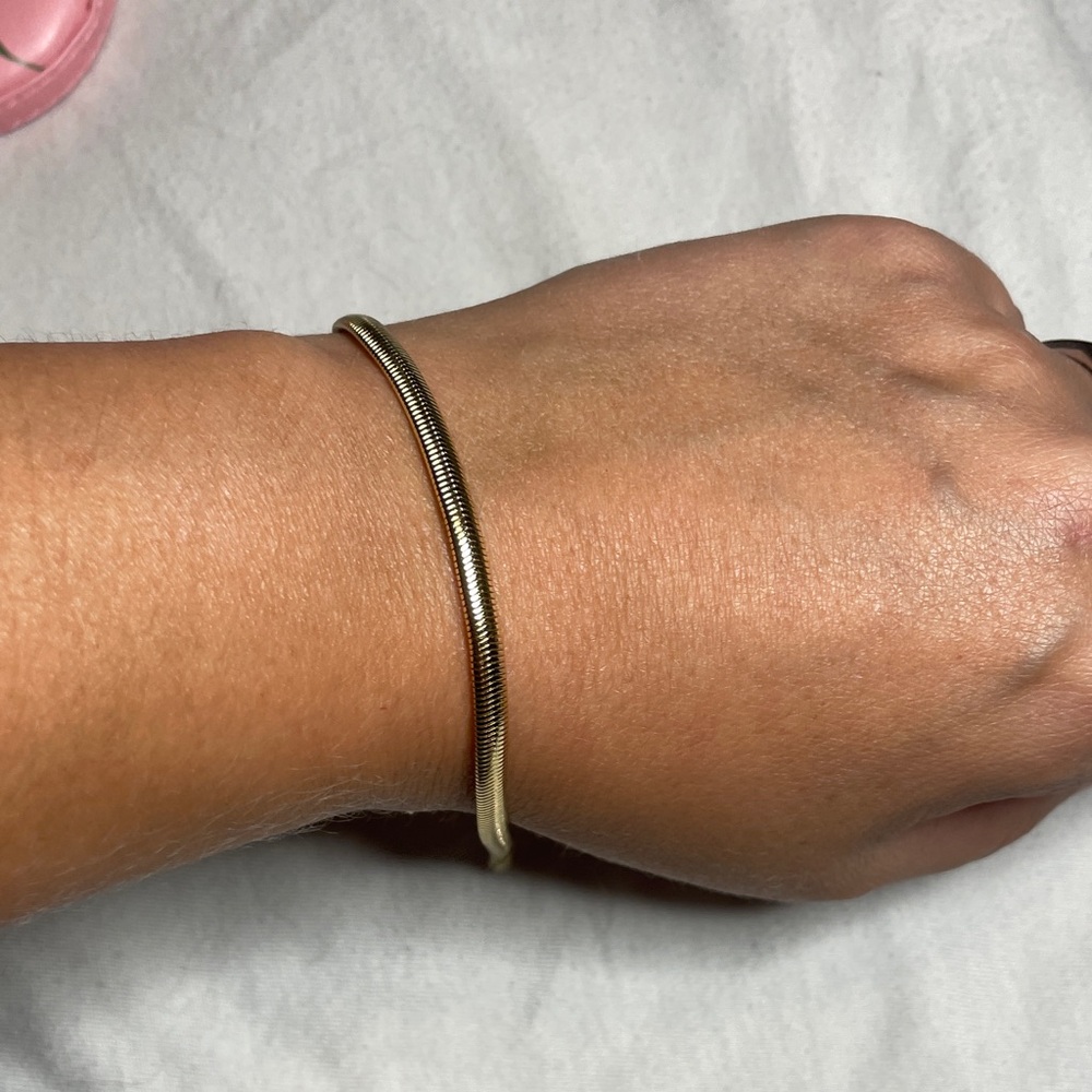 Pretty Bird Gold Bracelet for Women Gold Plated